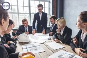 Các nhân sự tham gia hoạt động đấu thầu cần được trang bị kiến thức chuyên môn bài bản